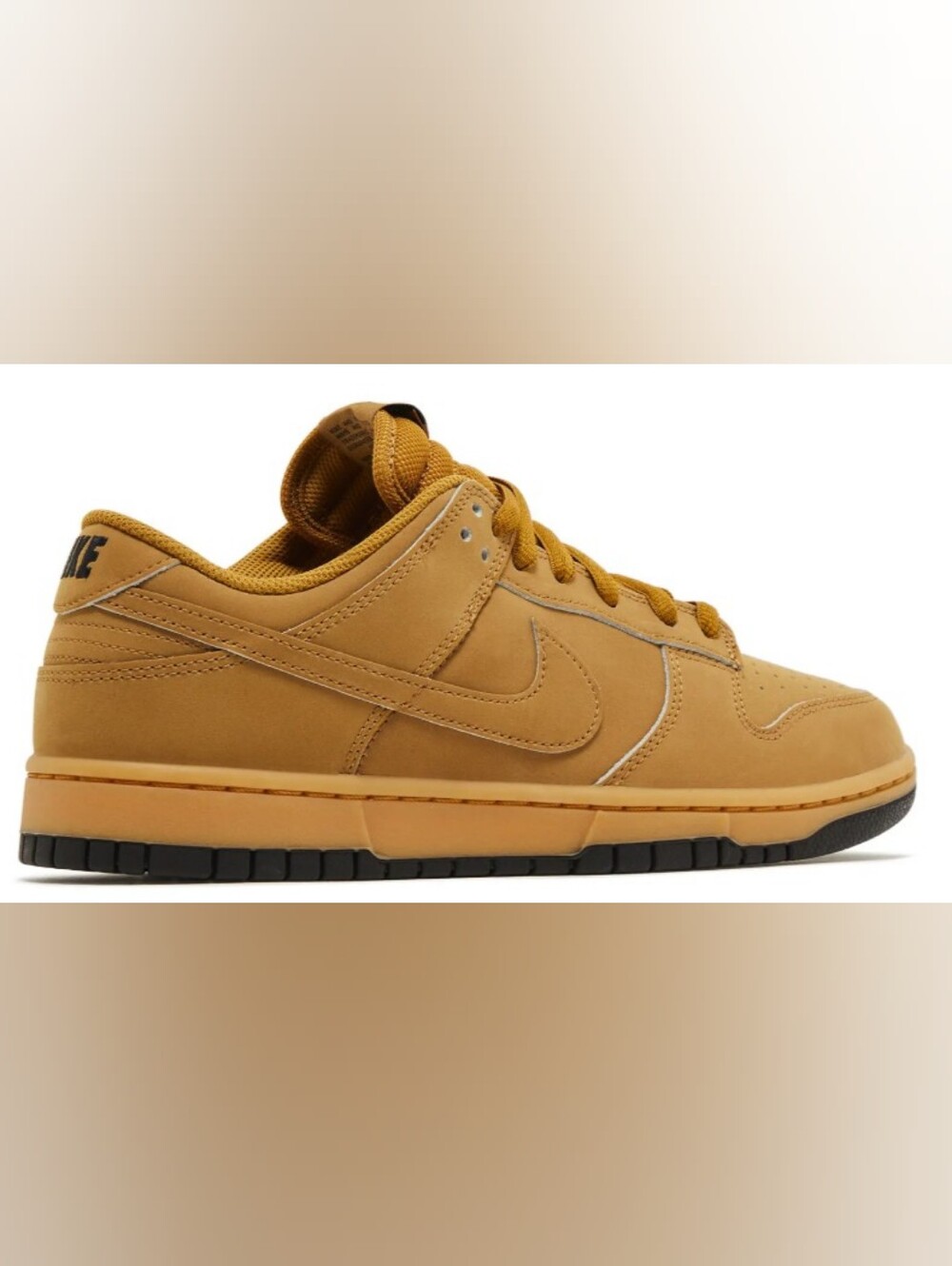 Nike Dunk Low SE 'Wheat Gum' Low-Top Sneakers Men's Size 10.5 Used Excellent - Picture 2 of 10